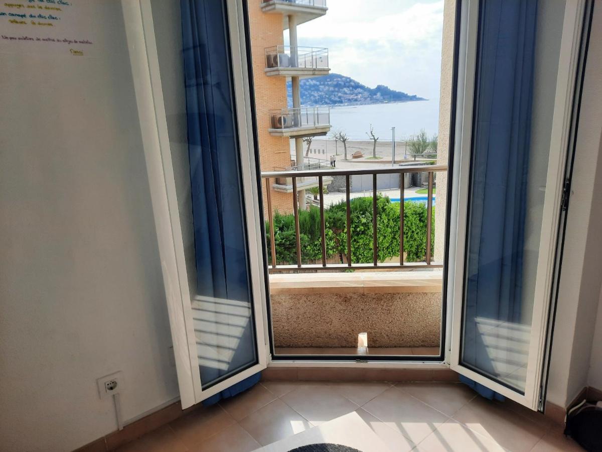 Apartmán Castell Joncar,30 M De La Playa, 1Era Linea De Mar, Vista Al Mar Roses Exteriér fotografie
